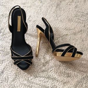 NWOB BCBGMaxAzaria black&gold evening sandals